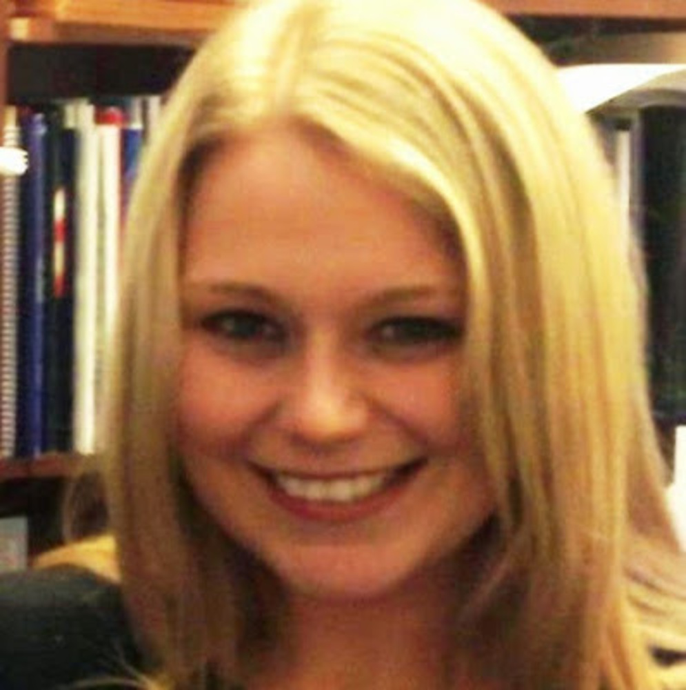 Meet your Posher, Caitlin